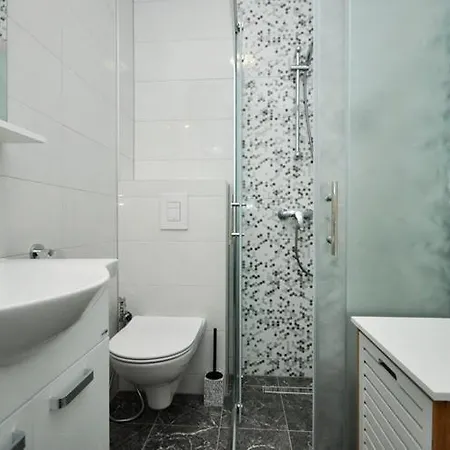 شقة Nice One Bedroom توزلا