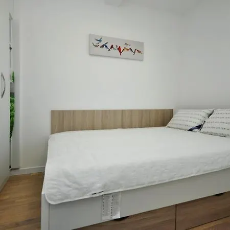 Nice One Bedroom شقة