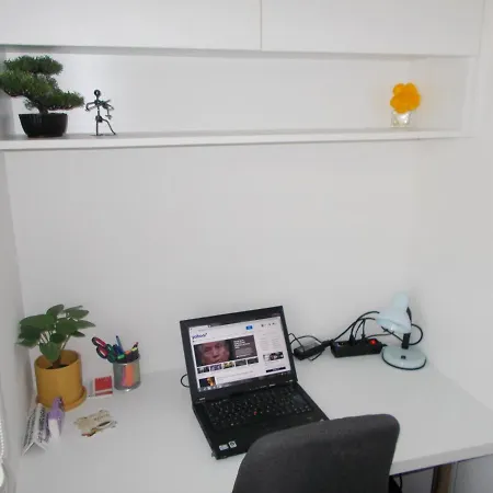 Nice One Bedroom شقة *