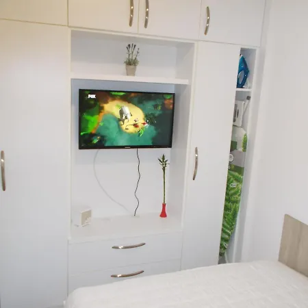 Nice One Bedroom شقة *